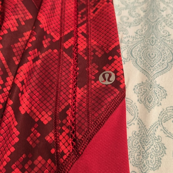 Lululemon Capri Athletica - Picture 3 of 12